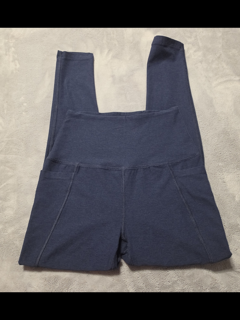 Beyond Yoga Deep Navy High-Rise Leggings with Side Pockets